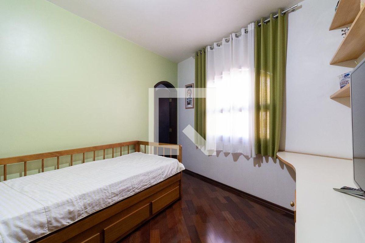 Casa, 4 quartos, 278 m² - Foto 24