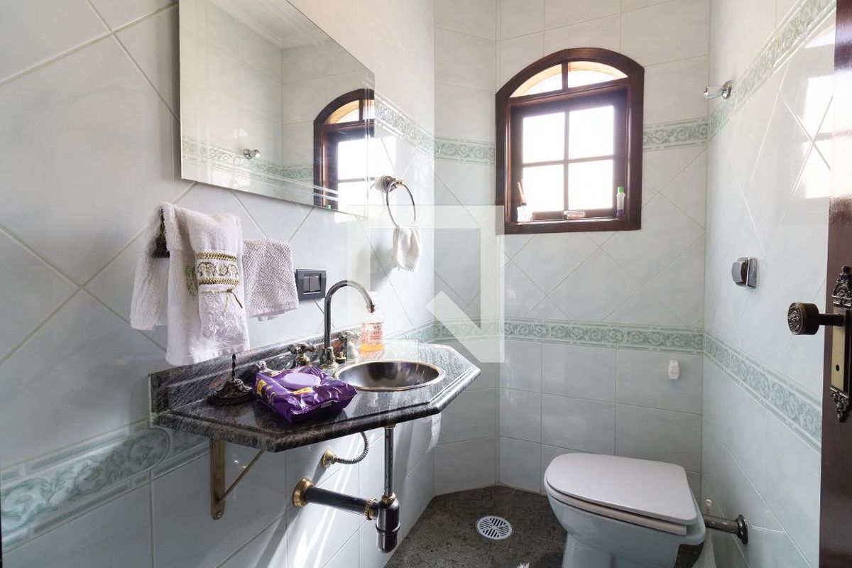 Casa, 4 quartos, 278 m² - Foto 37