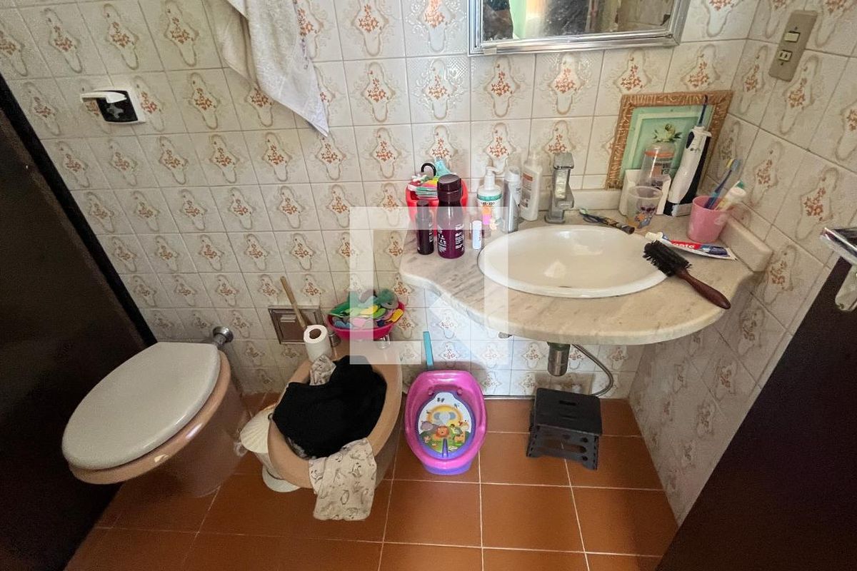 Casa à Venda - Jardim Flamboyant, 3 Quartos,  152 m2 em , Campinas - sp | SoloBR