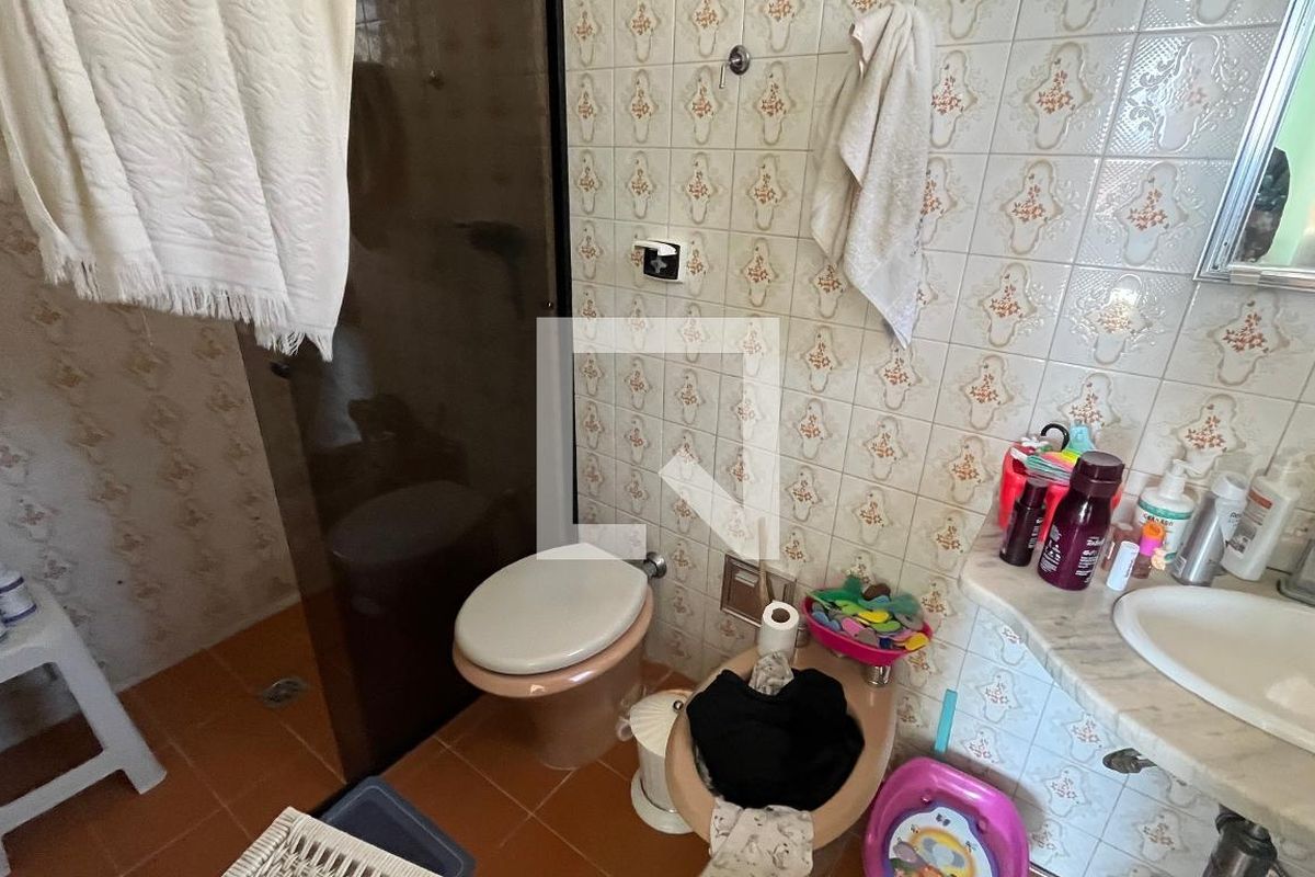 Casa à Venda - Jardim Flamboyant, 3 Quartos,  152 m2 em , Campinas - sp | SoloBR