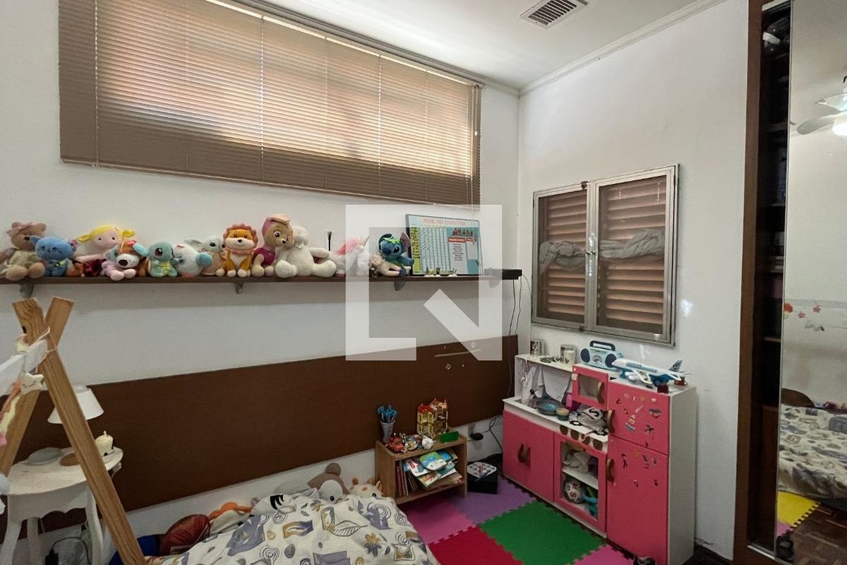 Casa à Venda - Jardim Flamboyant, 3 Quartos,  152 m2 em , Campinas - sp | SoloBR