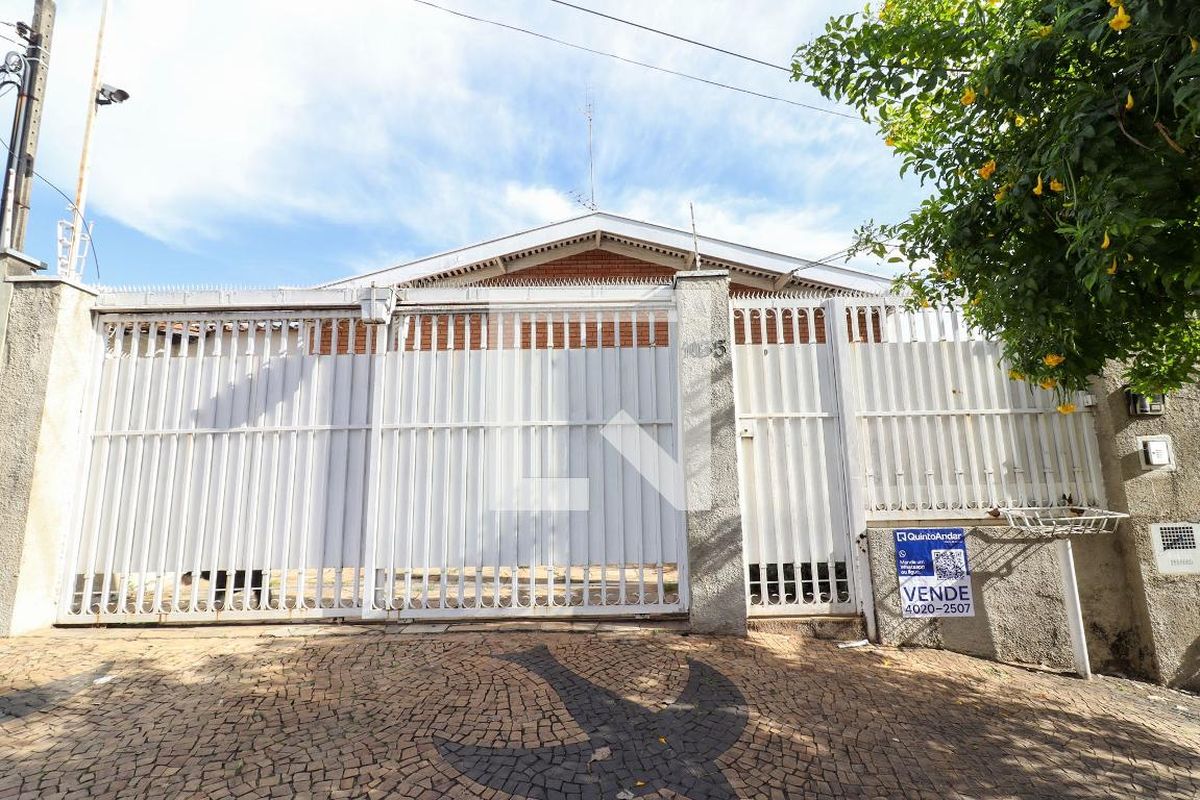 Casa à Venda - Jardim Flamboyant, 3 Quartos,  152 m2 em , Campinas - sp | SoloBR