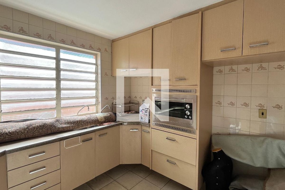 Casa à Venda - Jardim Flamboyant, 3 Quartos,  152 m2 em , Campinas - sp | SoloBR