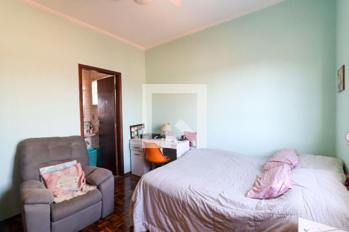 Casa à Venda - Jardim Flamboyant, 3 Quartos,  152 m2 em , Campinas - sp | SoloBR