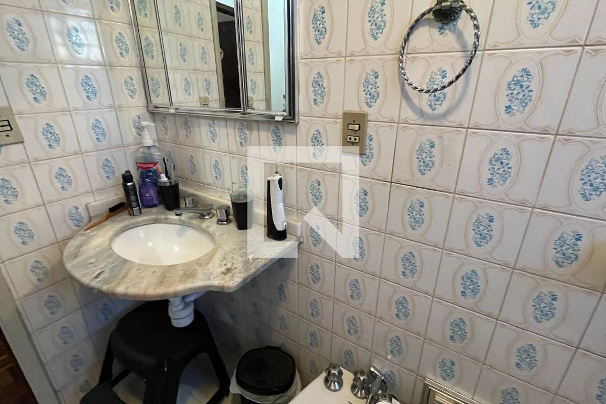 Casa à Venda - Jardim Flamboyant, 3 Quartos,  152 m2 em , Campinas - sp | SoloBR