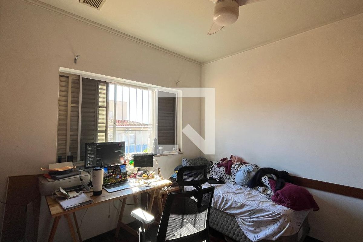 Casa à Venda - Jardim Flamboyant, 3 Quartos,  152 m2 em , Campinas - sp | SoloBR