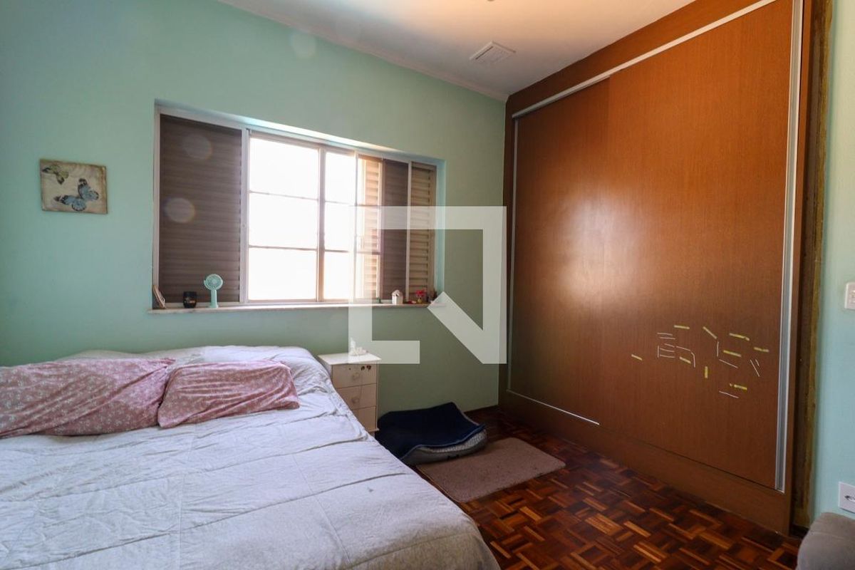 Casa à Venda - Jardim Flamboyant, 3 Quartos,  152 m2 em , Campinas - sp | SoloBR