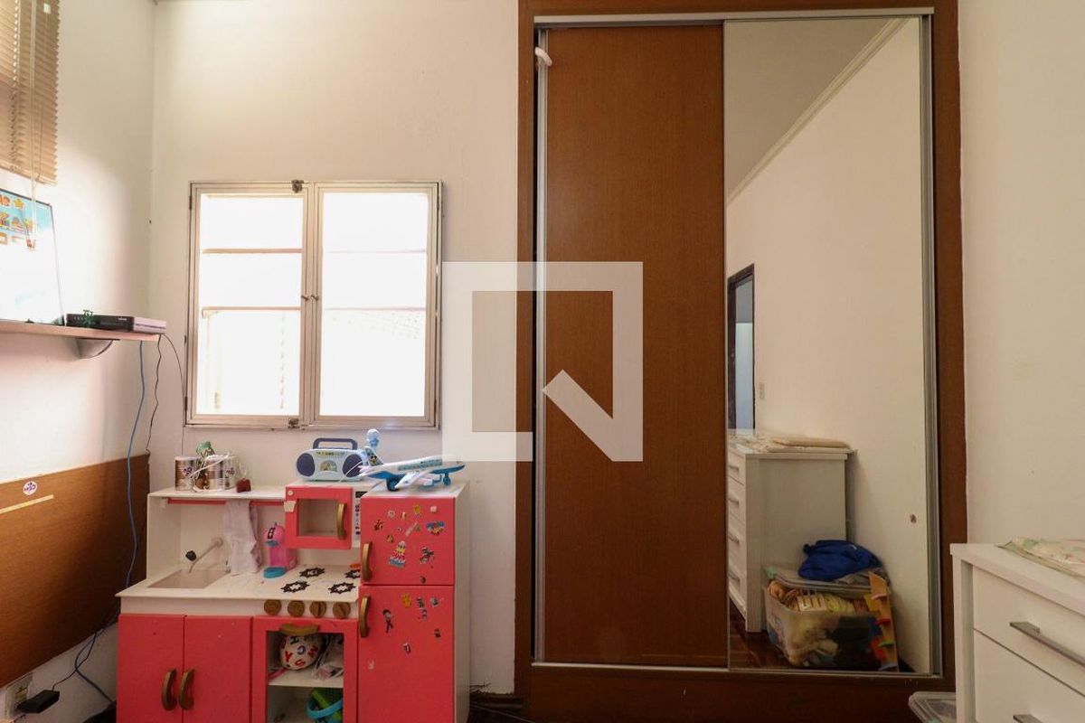 Casa à Venda - Jardim Flamboyant, 3 Quartos,  152 m2 em , Campinas - sp | SoloBR