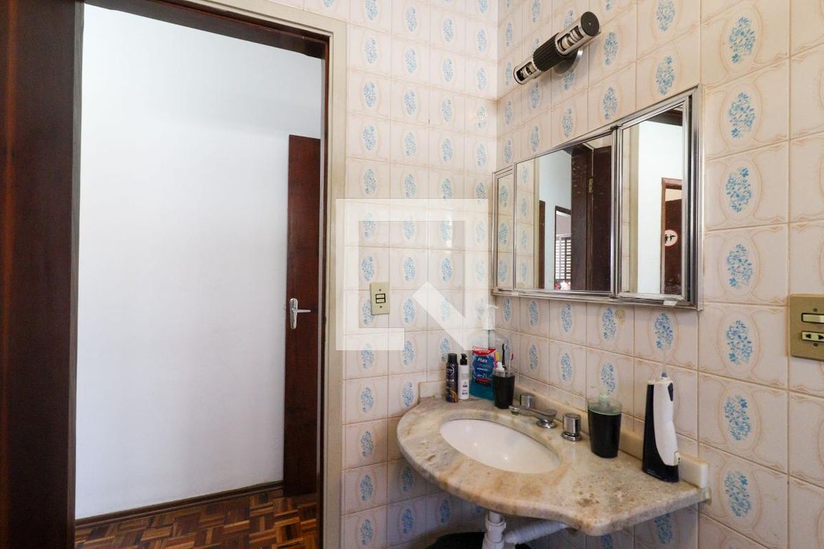 Casa à Venda - Jardim Flamboyant, 3 Quartos,  152 m2 em , Campinas - sp | SoloBR