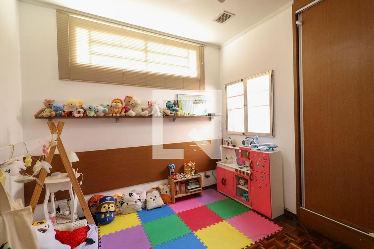 Casa à Venda - Jardim Flamboyant, 3 Quartos,  152 m2 em , Campinas - sp | SoloBR