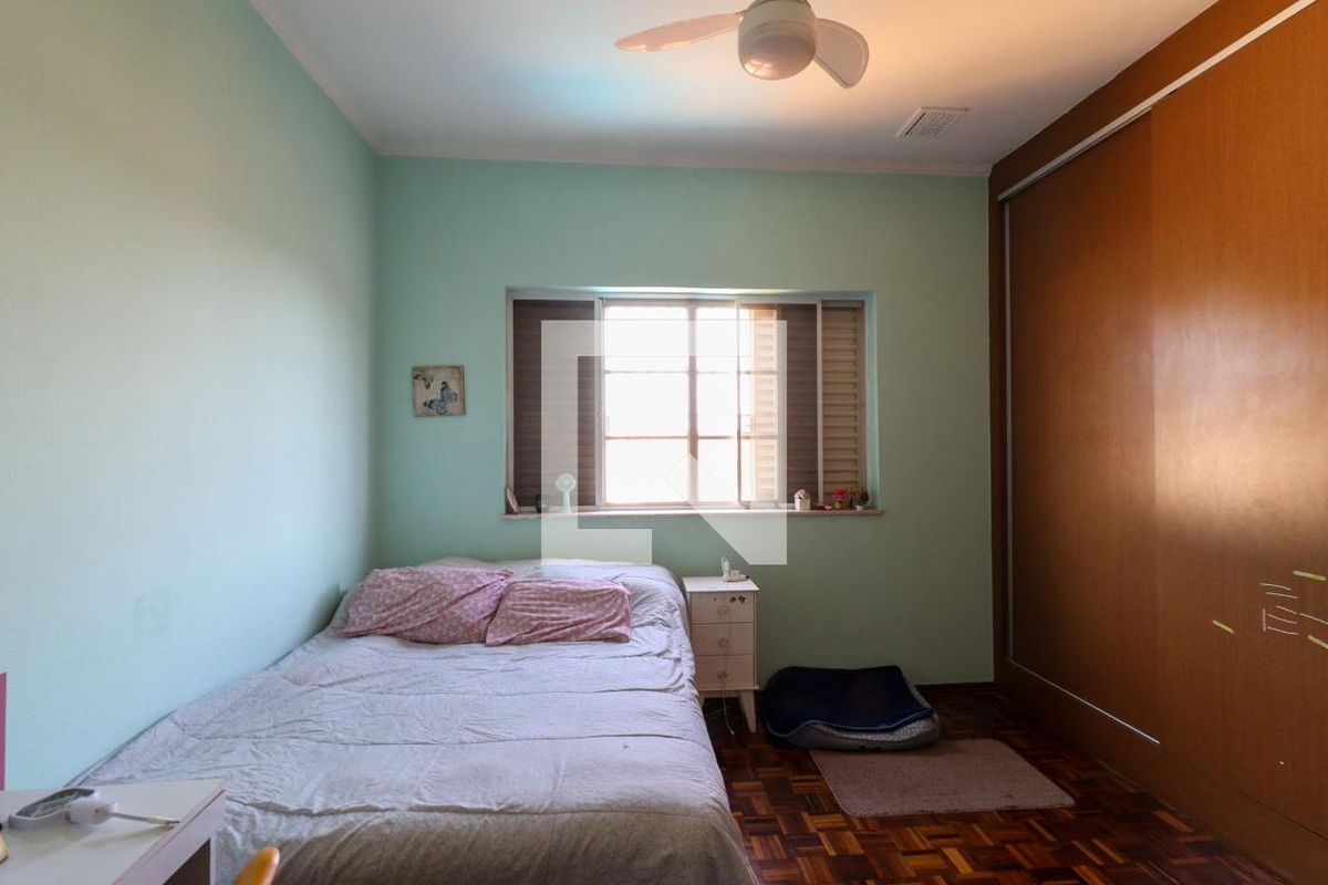 Casa à Venda - Jardim Flamboyant, 3 Quartos,  152 m2 em , Campinas - sp | SoloBR