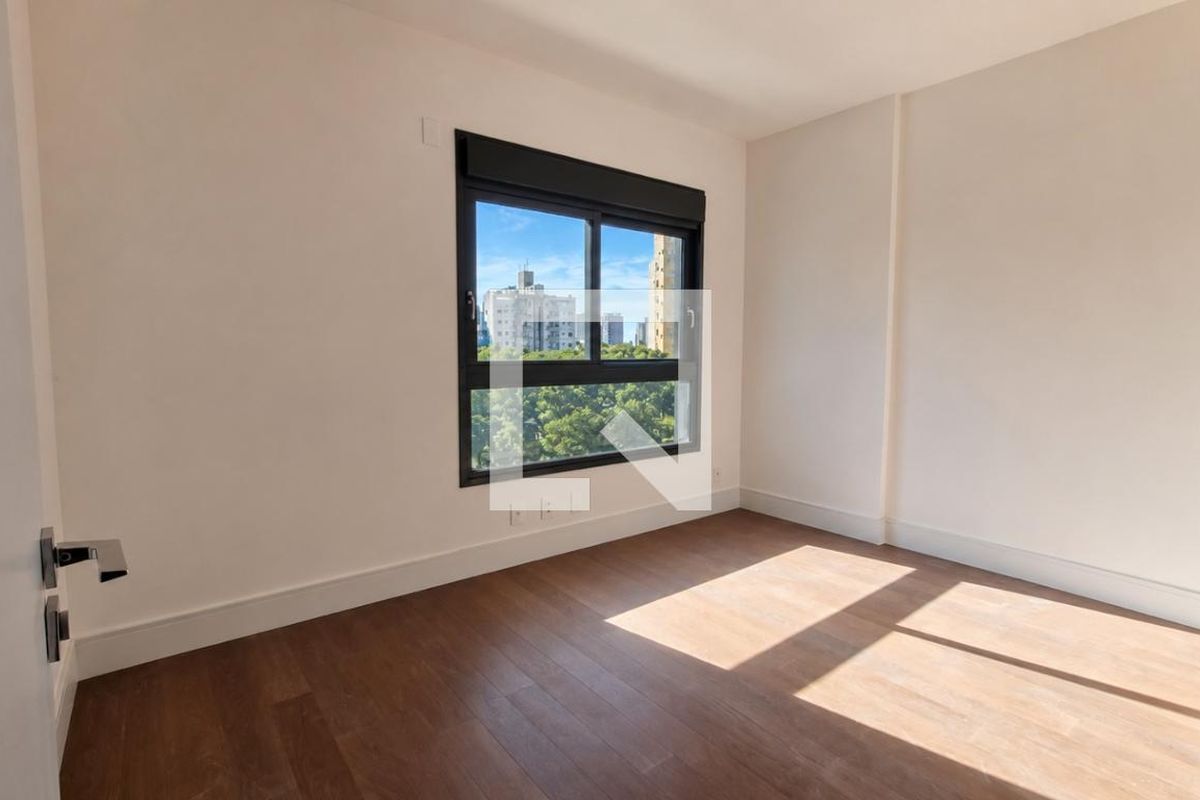 Apartamento à Venda - Cambuí, 3 Quartos,  217 m2 em , Campinas - sp | SoloBR