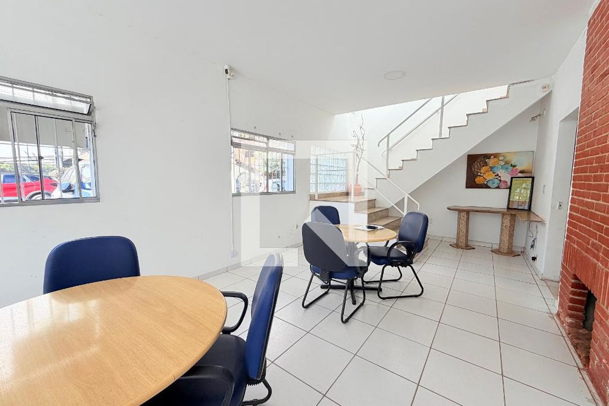 Casa, 4 quartos, 320 m² - Foto 1