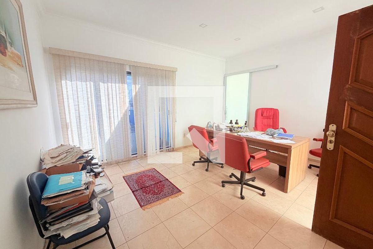 Casa, 4 quartos, 320 m² - Foto 31
