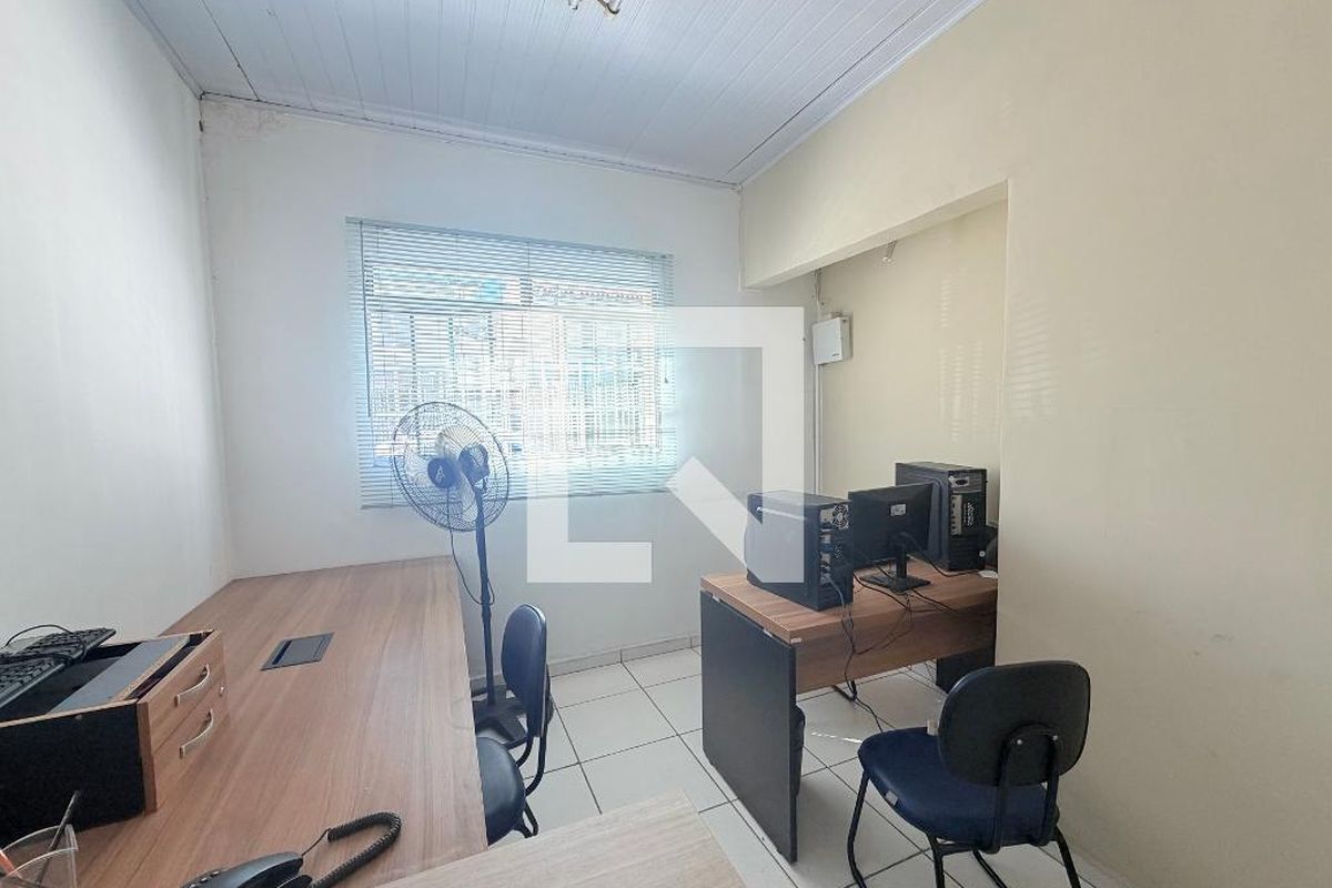 Casa, 4 quartos, 320 m² - Foto 40