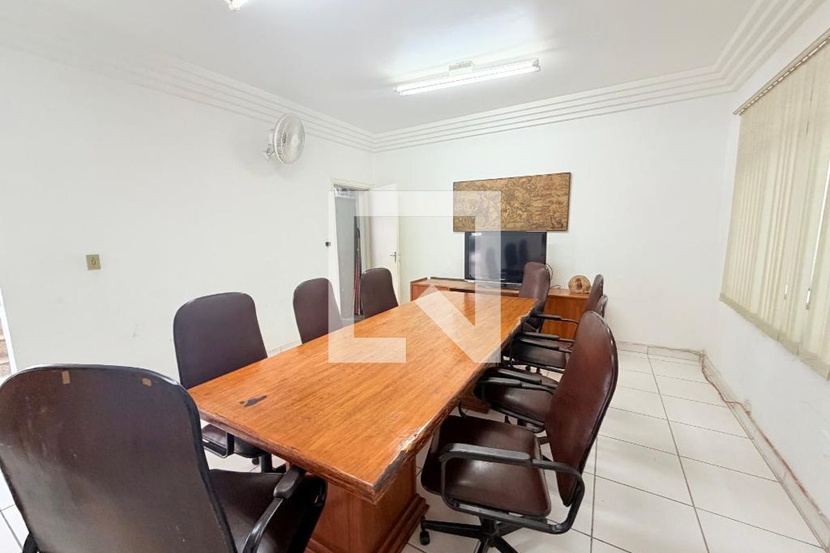 Casa, 4 quartos, 320 m² - Foto 38