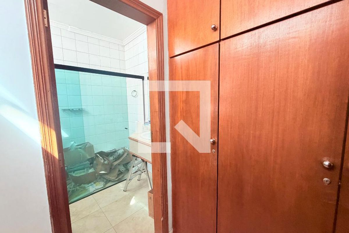 Casa, 4 quartos, 320 m² - Foto 27