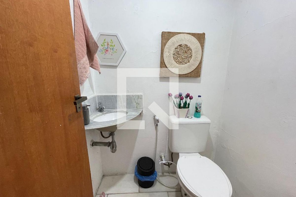 Casa, 2 quartos, 228 m² - Foto 17