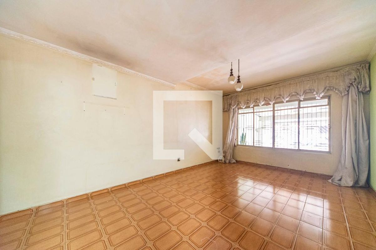 Casa, 3 quartos, 151 m² - Foto 2