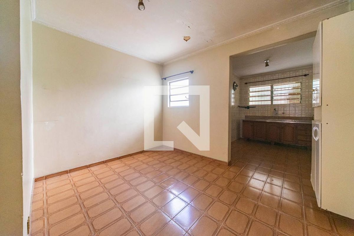 Casa, 3 quartos, 151 m² - Foto 6