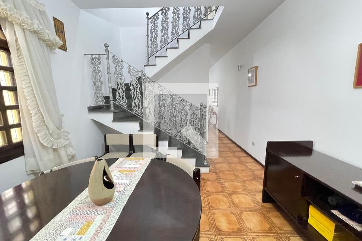 Casa, 3 quartos, 264 m² - Foto 47