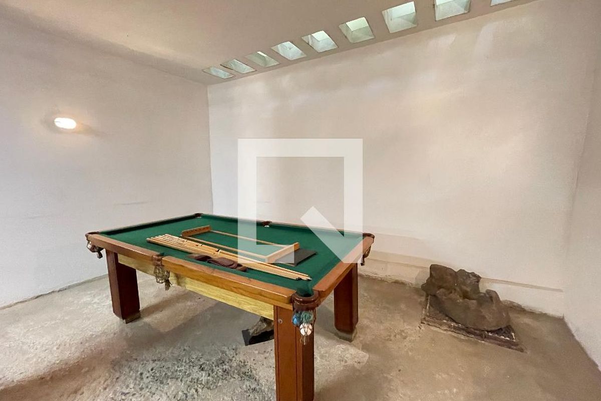 Casa, 3 quartos, 264 m² - Foto 67