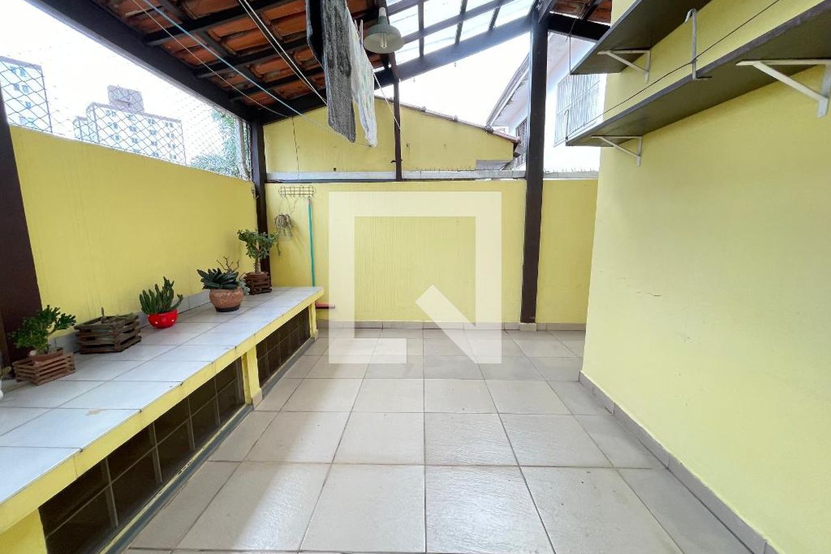 Casa, 3 quartos, 264 m² - Foto 57