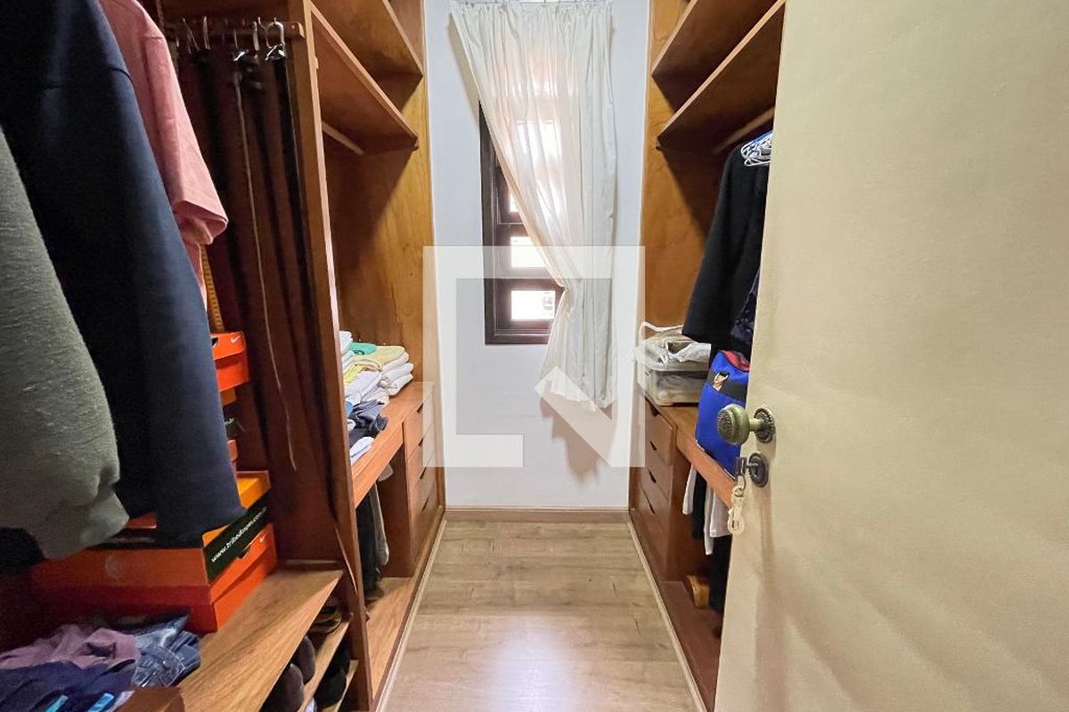 Casa, 3 quartos, 264 m² - Foto 15