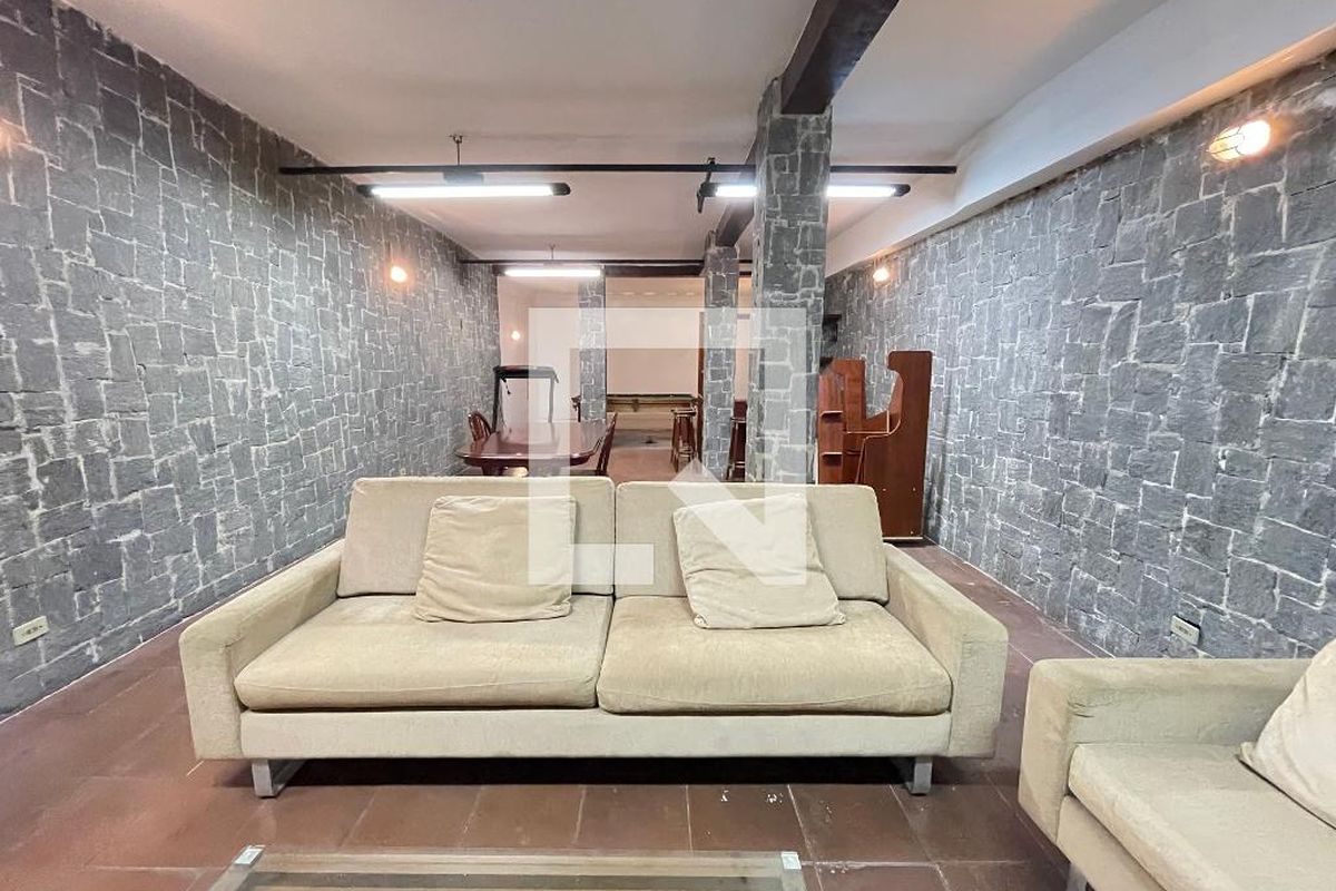 Casa, 3 quartos, 264 m² - Foto 63