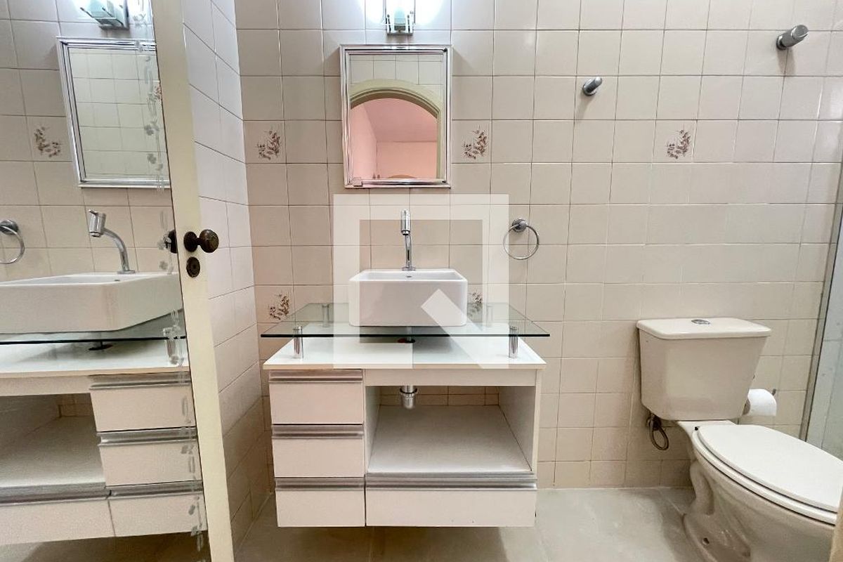Casa, 3 quartos, 264 m² - Foto 36