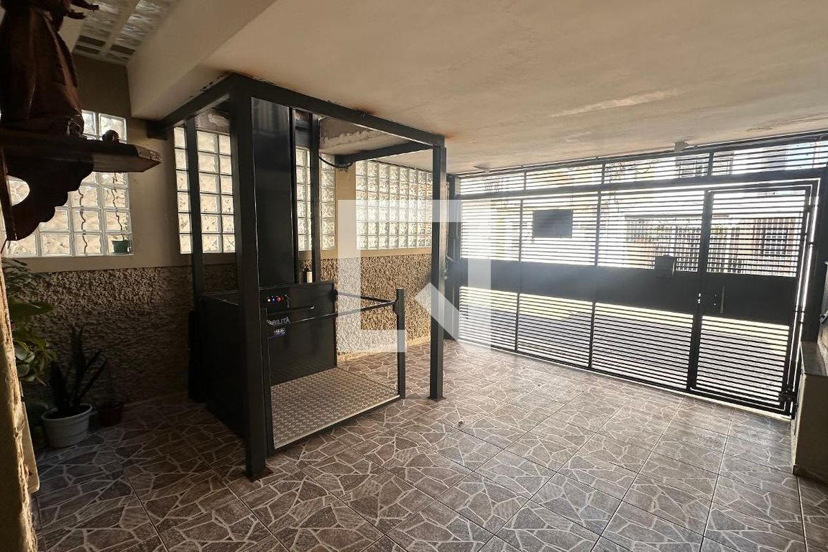 Casa, 2 quartos, 114 m² - Foto 1