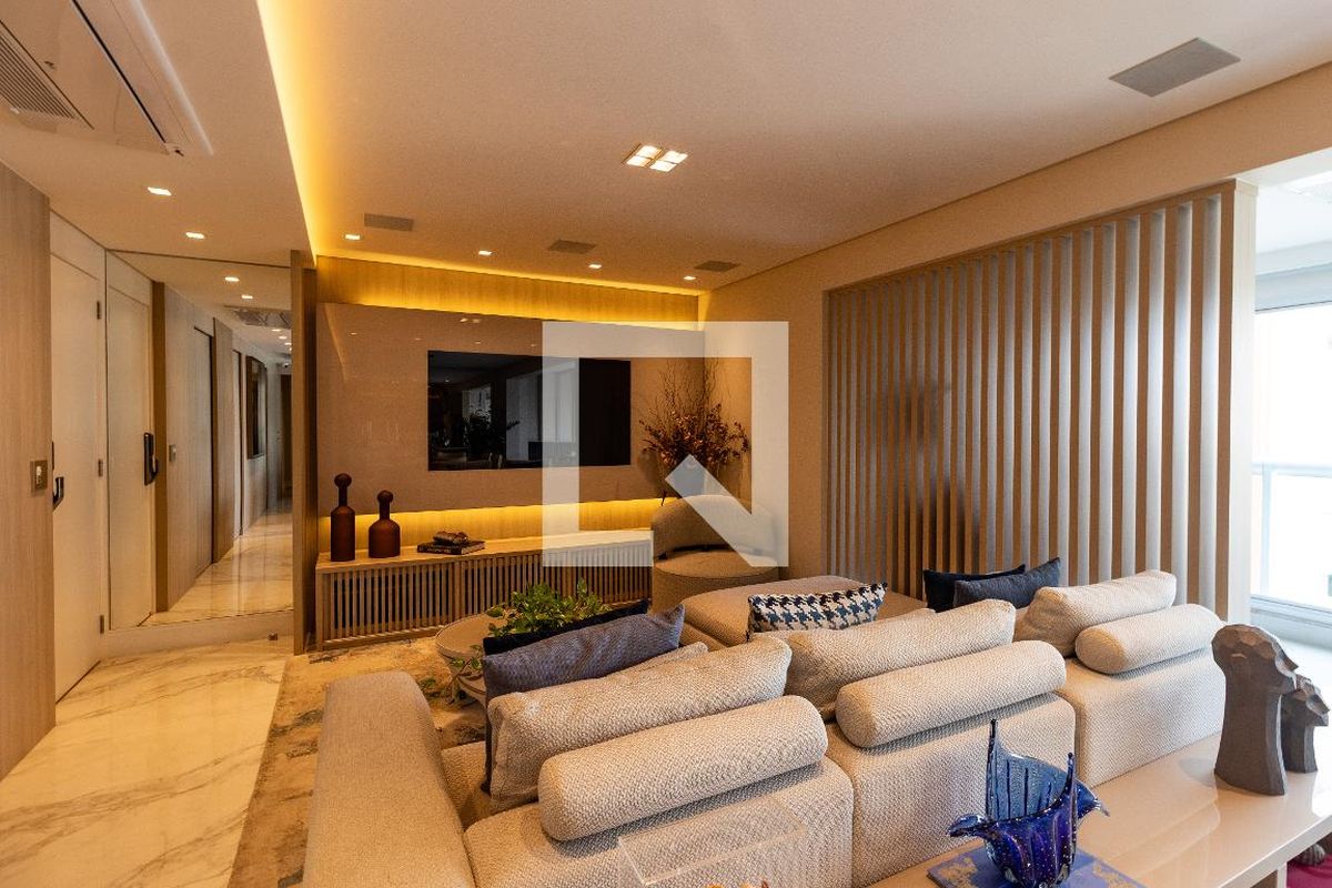 Apartamento, 3 quartos, 141 m² - Foto 2