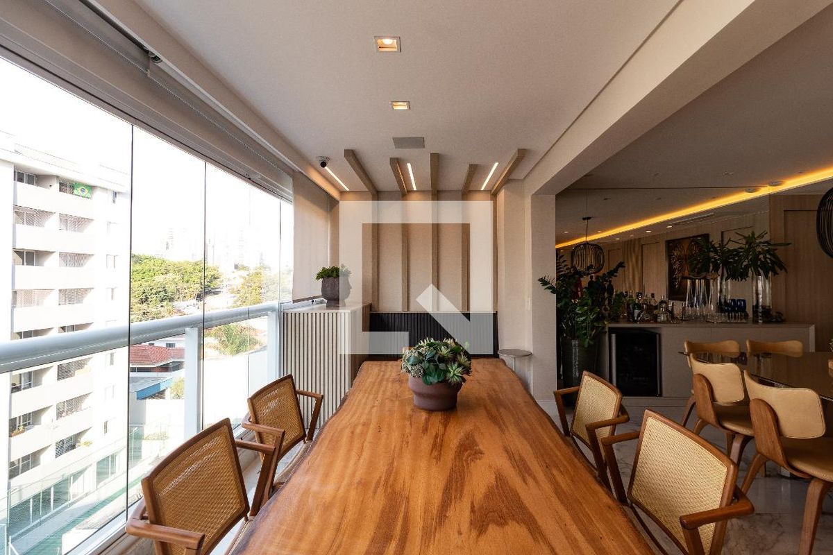 Apartamento, 3 quartos, 141 m² - Foto 8