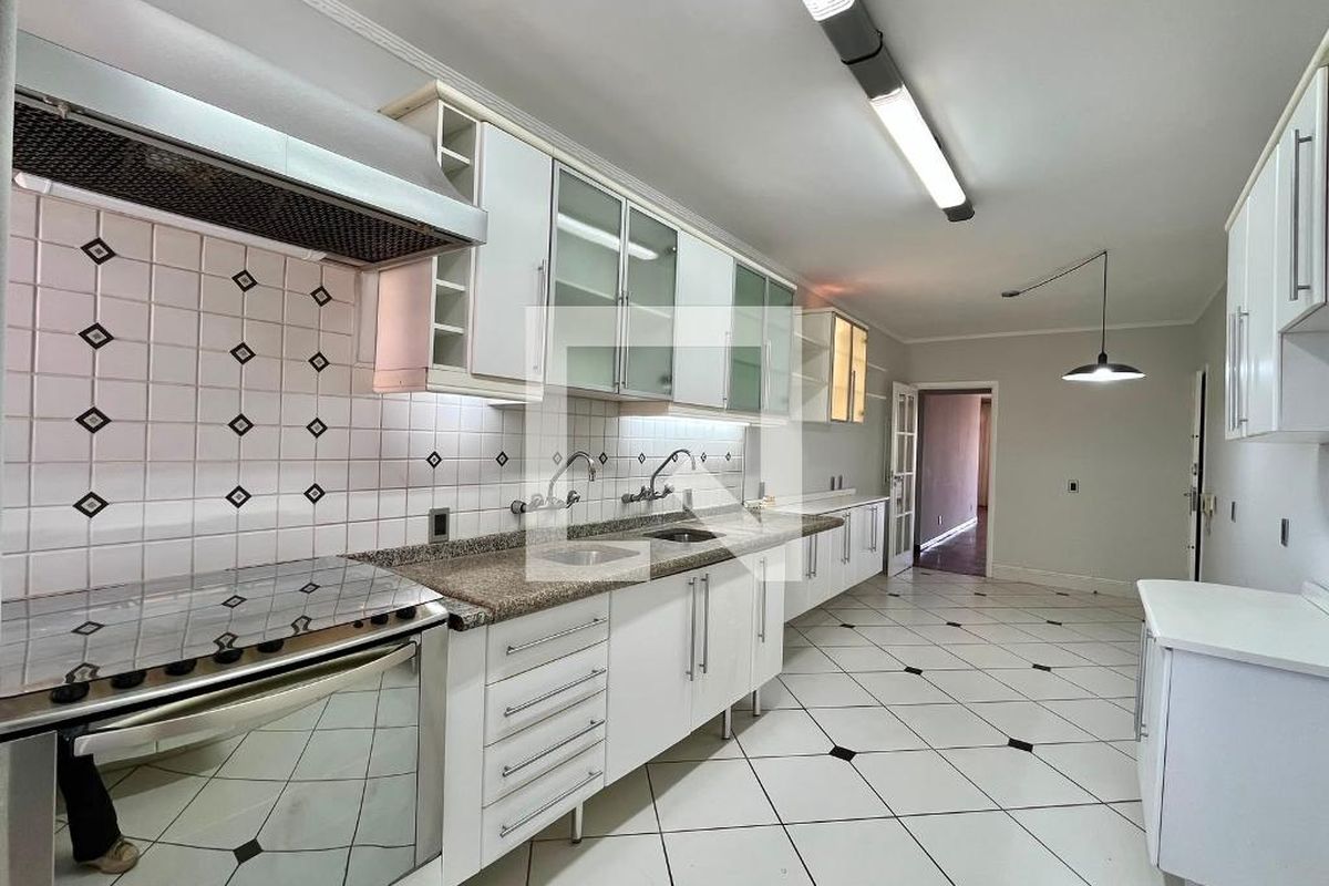 Apartamento à Venda - Cambuí, 3 Quartos,  140 m2 em , Campinas - sp | SoloBR