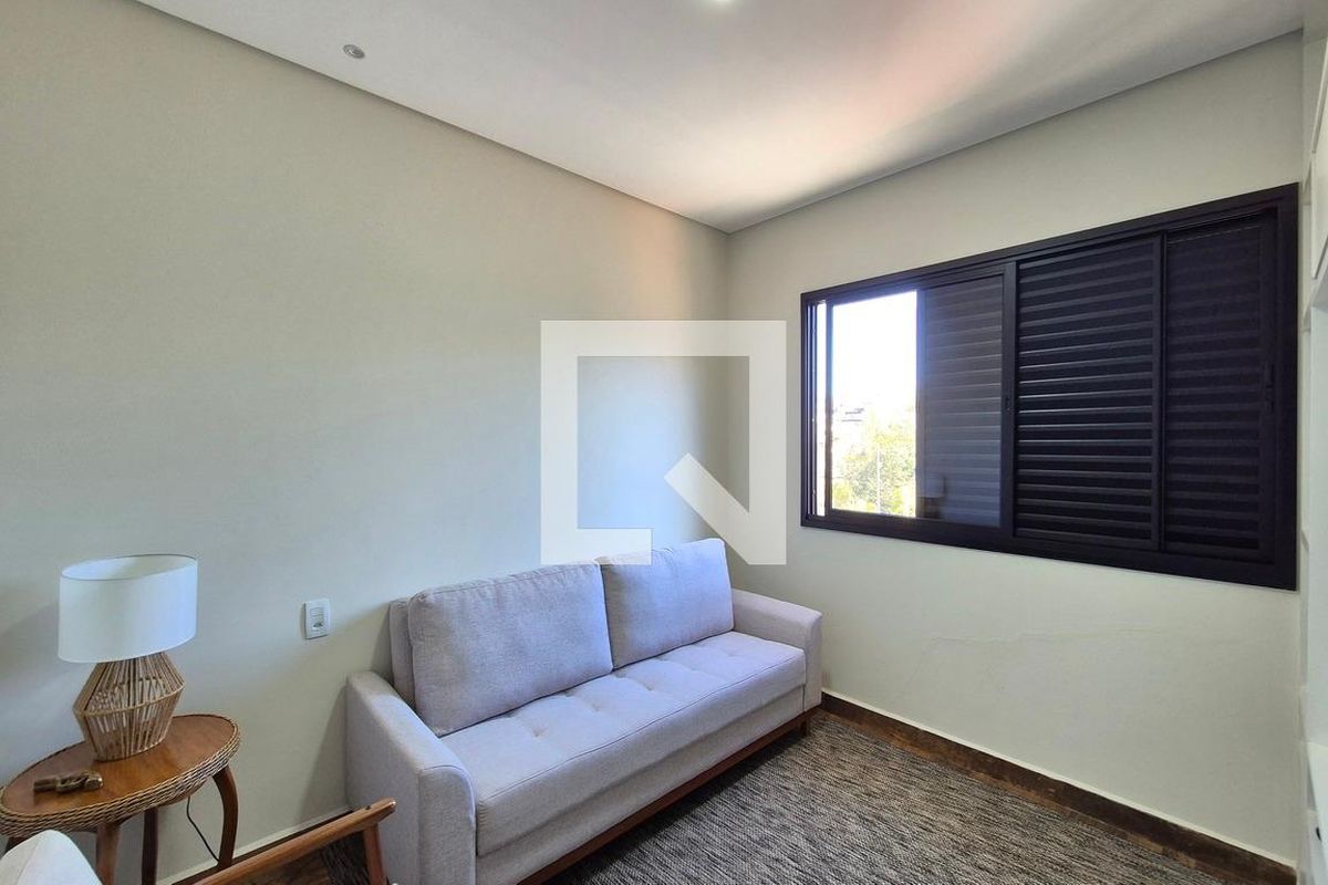 Casa à Venda - Swiss Park, 4 Quartos,  350 m2 em , Campinas - sp | SoloBR