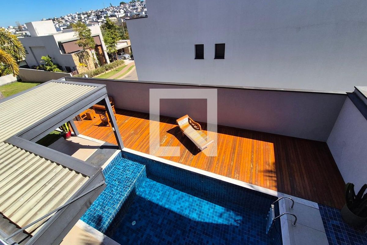 Casa à Venda - Swiss Park, 4 Quartos,  350 m2 em , Campinas - sp | SoloBR