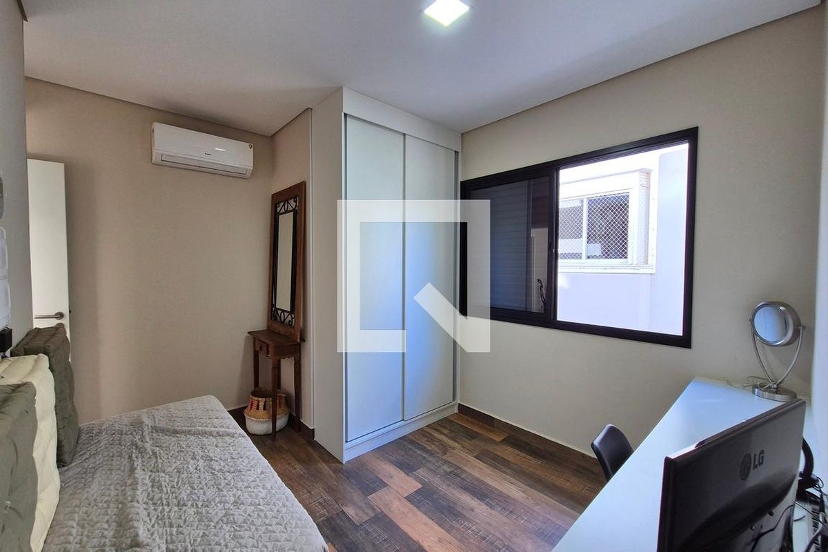 Casa à Venda - Swiss Park, 4 Quartos,  350 m2 em , Campinas - sp | SoloBR