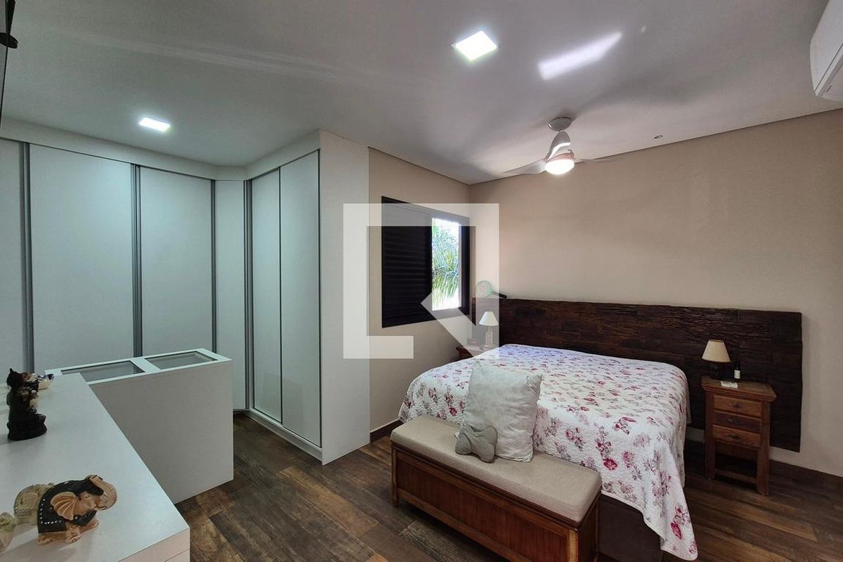 Casa à Venda - Swiss Park, 4 Quartos,  350 m2 em , Campinas - sp | SoloBR