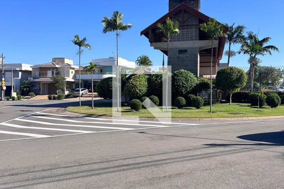 Casa à Venda - Swiss Park, 4 Quartos,  360 m2 em , Campinas - sp | SoloBR
