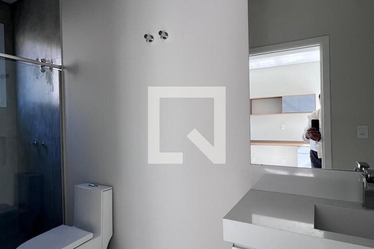 Casa à Venda - Swiss Park, 4 Quartos,  360 m2 em , Campinas - sp | SoloBR