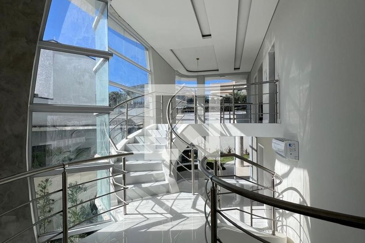 Casa à Venda - Swiss Park, 4 Quartos,  360 m2 em , Campinas - sp | SoloBR