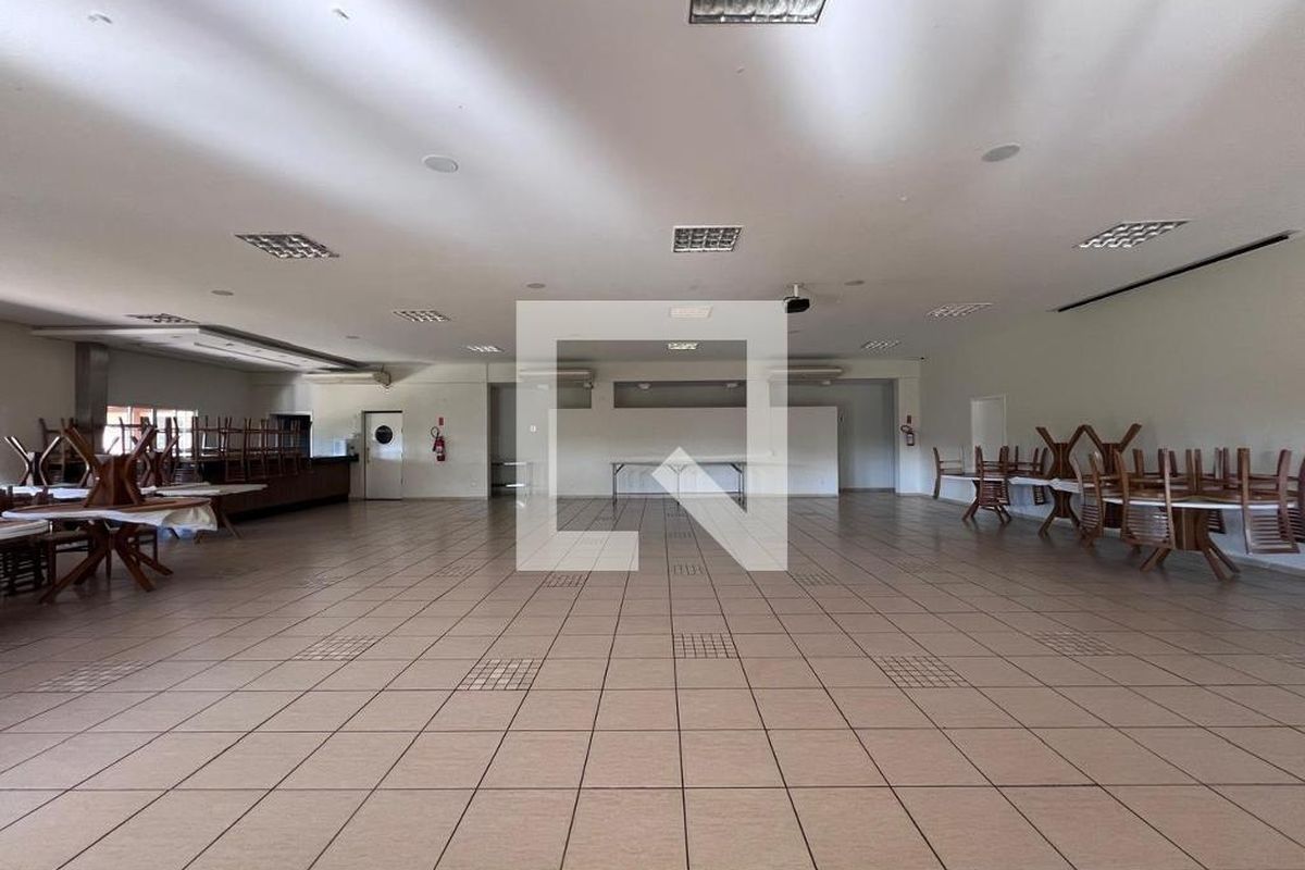 Casa à Venda - Swiss Park, 4 Quartos,  360 m2 em , Campinas - sp | SoloBR
