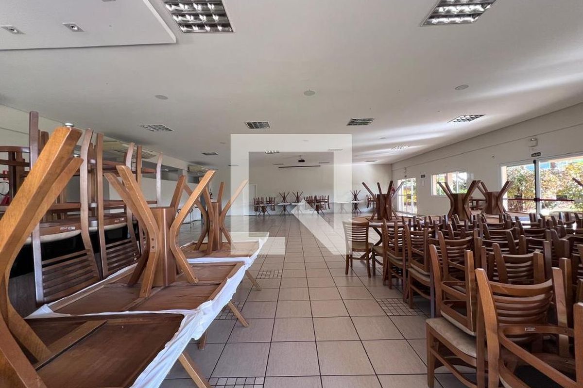 Casa à Venda - Swiss Park, 4 Quartos,  360 m2 em , Campinas - sp | SoloBR