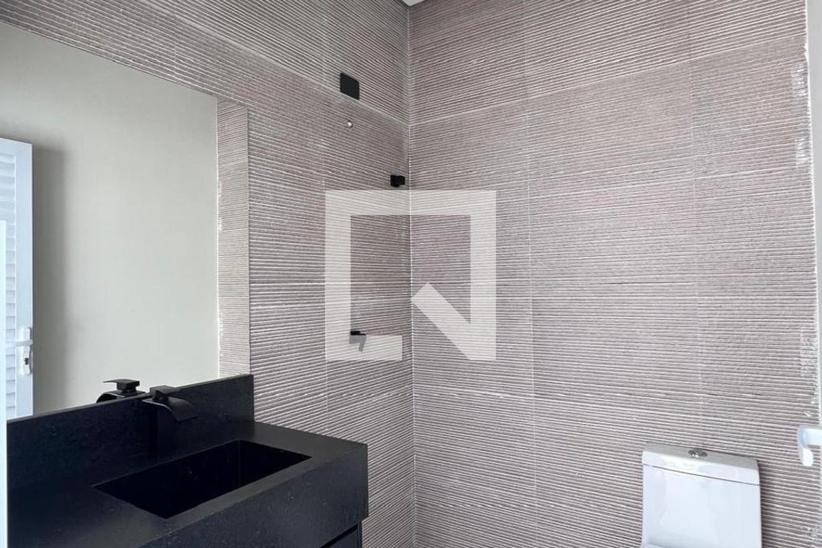 Casa à Venda - Swiss Park, 4 Quartos,  360 m2 em , Campinas - sp | SoloBR