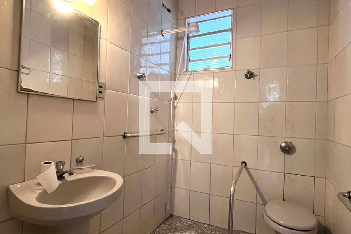 Casa à Venda - Parque Prado, 2 Quartos,  300 m2 em , Campinas - sp | SoloBR