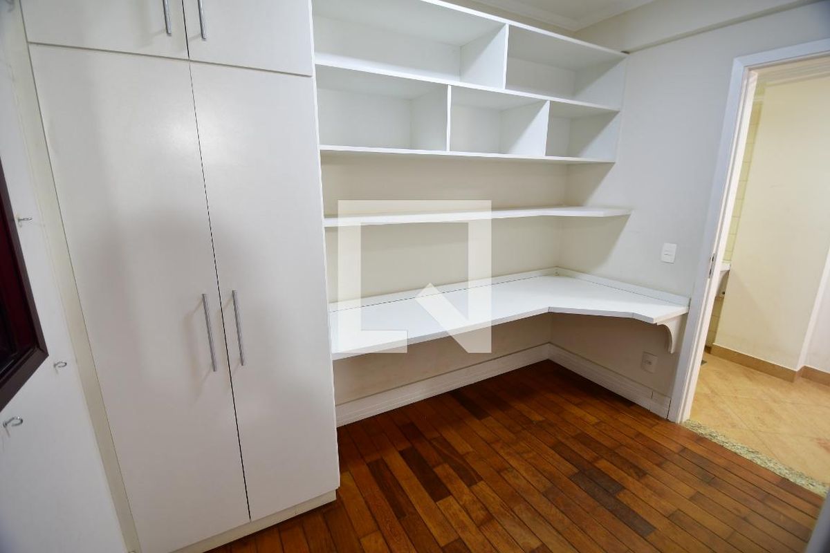 Apartamento à Venda - Jardim Flamboyant, 3 Quartos,  160 m2 em , Campinas - sp | SoloBR