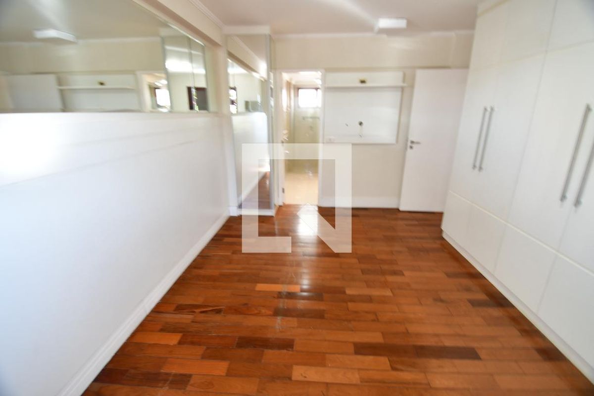 Apartamento à Venda - Jardim Flamboyant, 3 Quartos,  160 m2 em , Campinas - sp | SoloBR