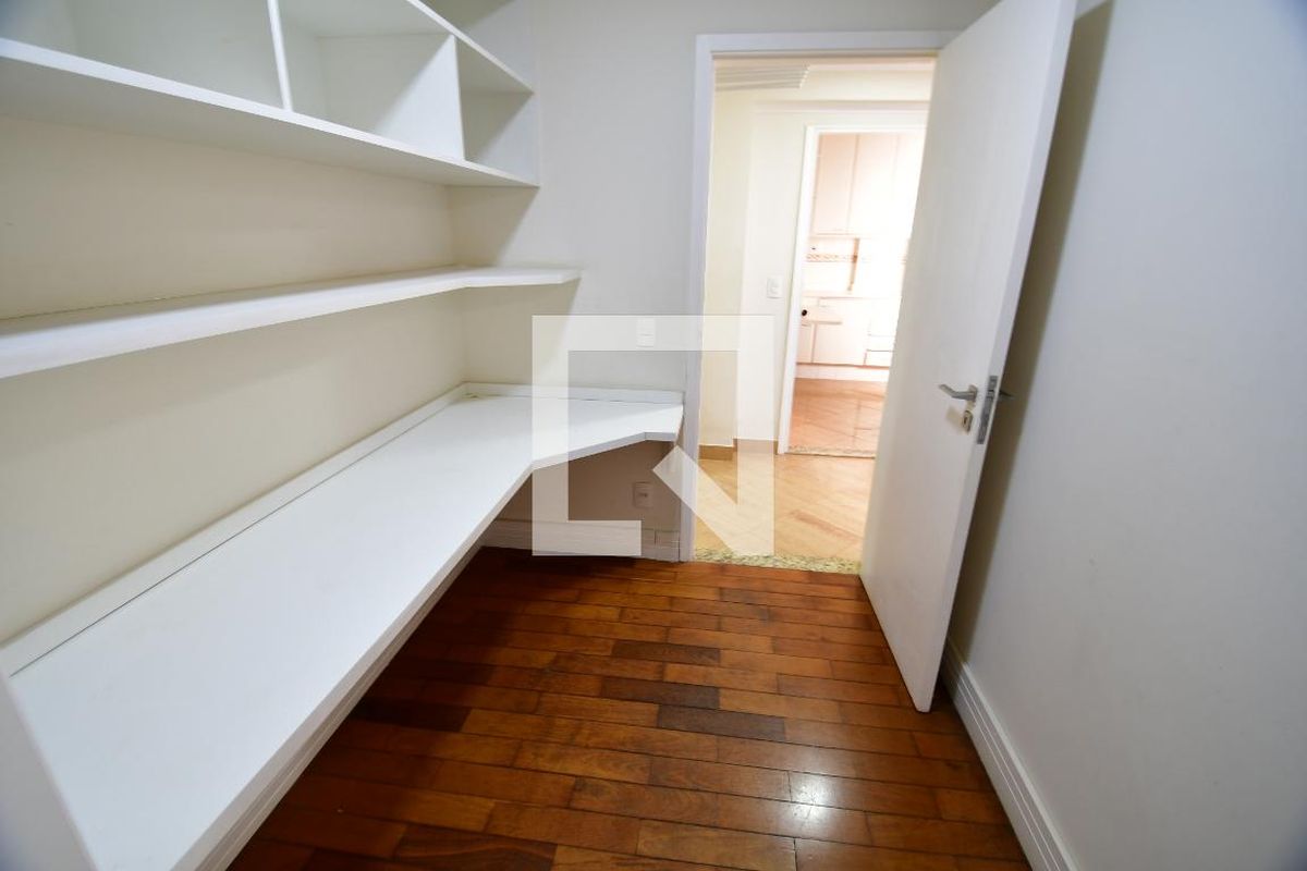 Apartamento à Venda - Jardim Flamboyant, 3 Quartos,  160 m2 em , Campinas - sp | SoloBR