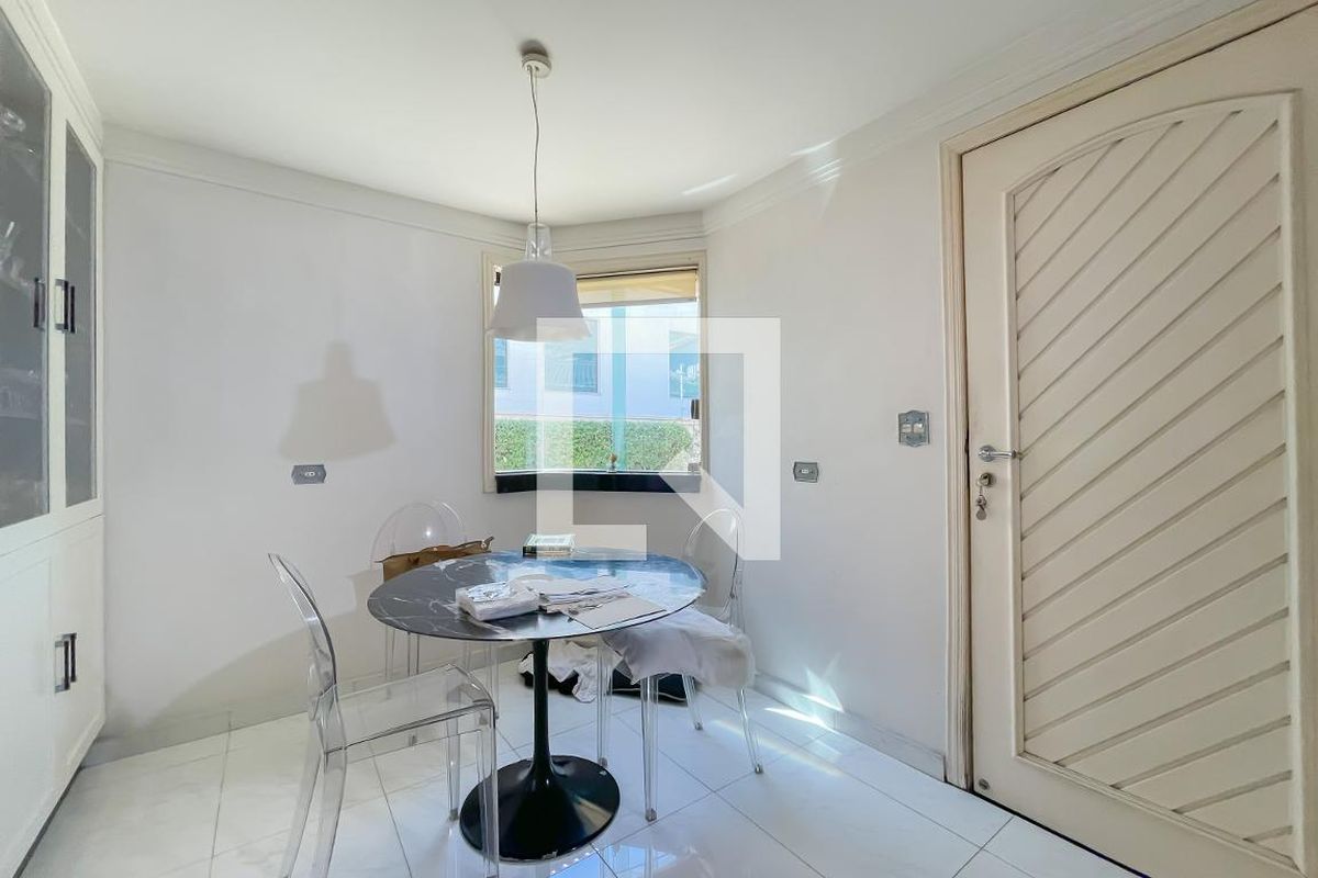 Casa, 3 quartos, 490 m² - Foto 33