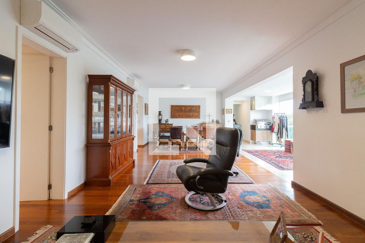 Apartamento, 3 quartos, 156 m² - Foto 5